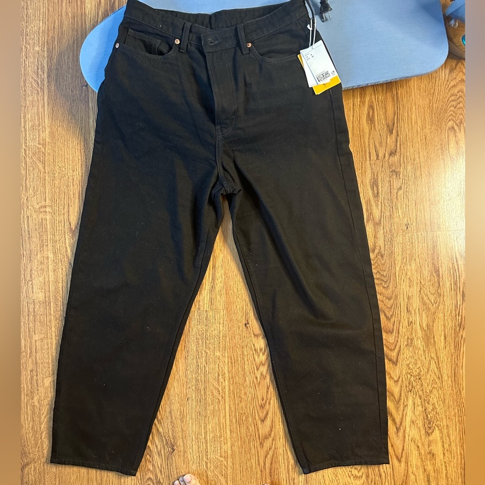 H&M Black High Rise Straight Leg Jeans